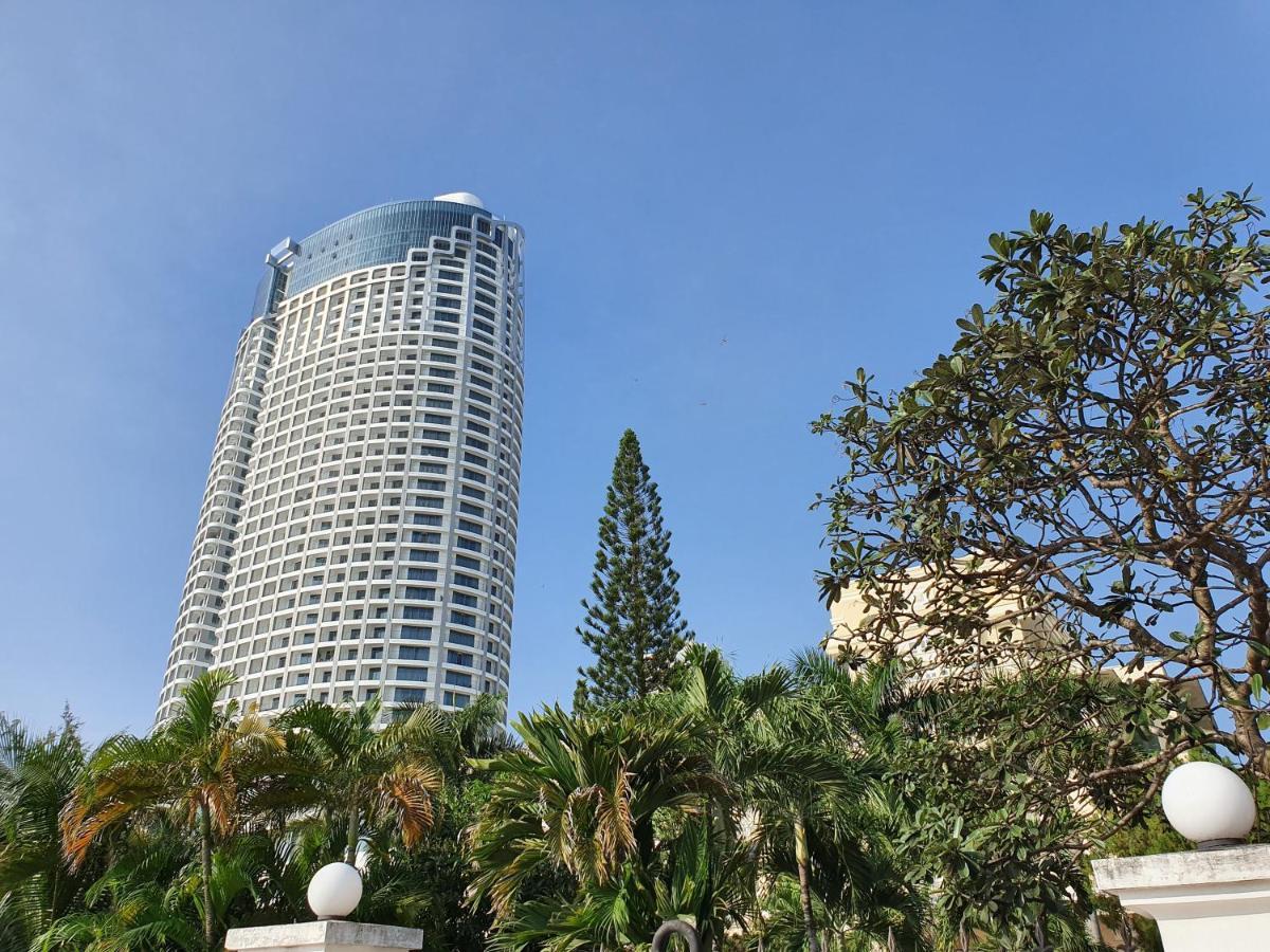 Rollton Ocean View Apartment Nha Trang Exterior foto