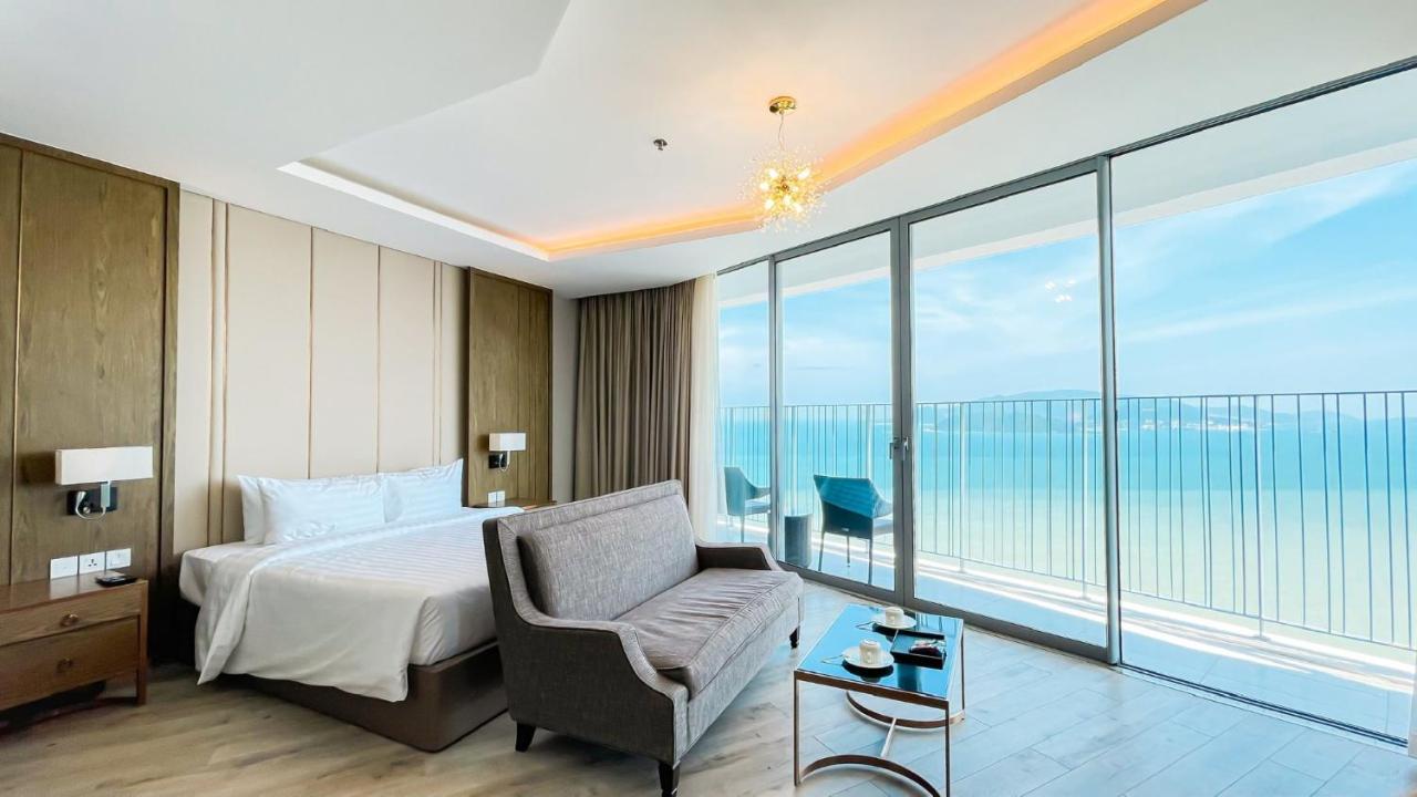 Rollton Ocean View Apartment Nha Trang Exterior foto