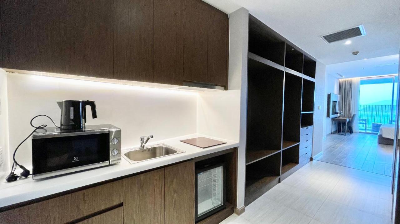 Rollton Ocean View Apartment Nha Trang Exterior foto